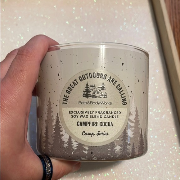 Bath & Body Works Campfire Cocoa Candle - Gray and White - Picture 1 of 4